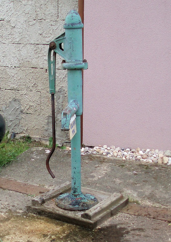 studna bez jména (8671)