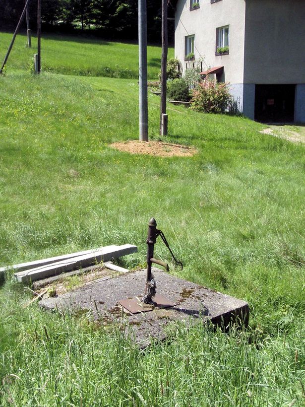studna Oudrnických (8686)
