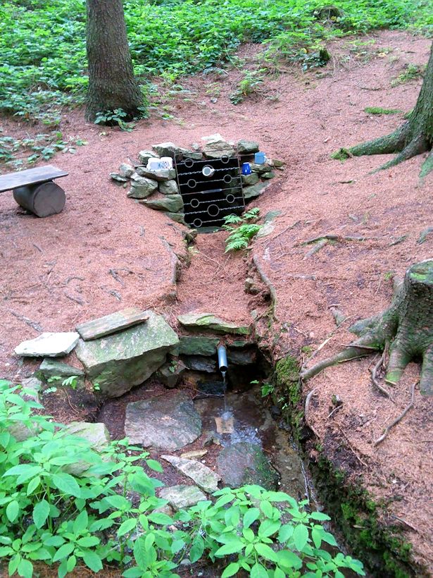 studánka Malín (8803)