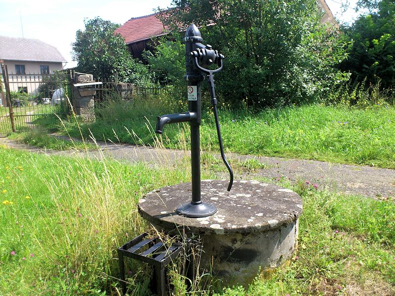 studna bez jména (8811)