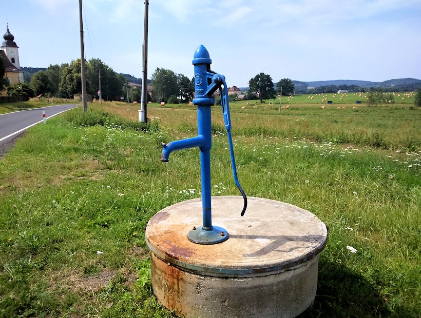 studna bez jména (10024)