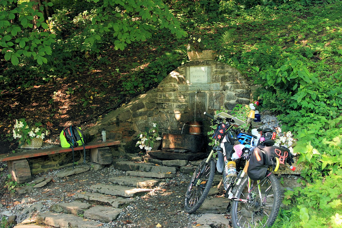studánka Mariánský pramen (10090)