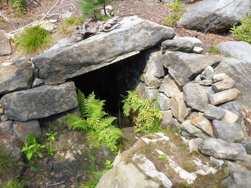 Bělská studánka (10104)