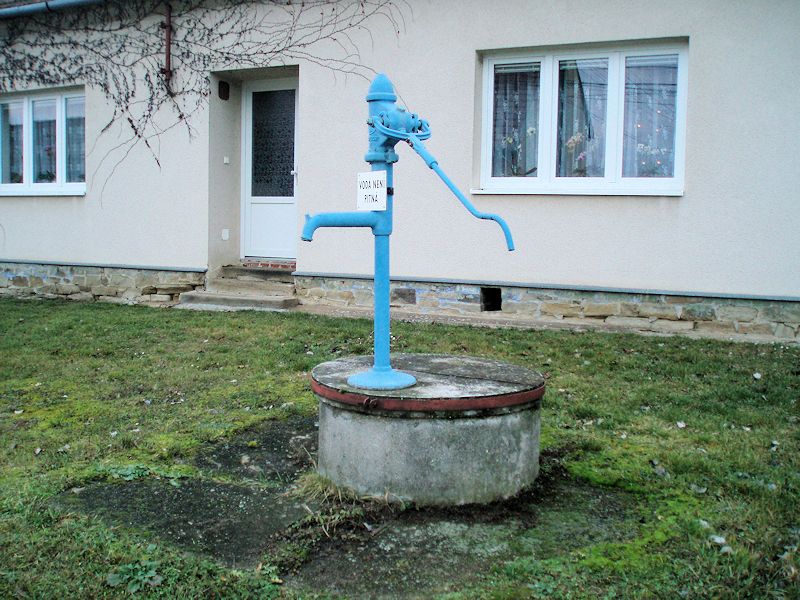 studna bez jména (10305)