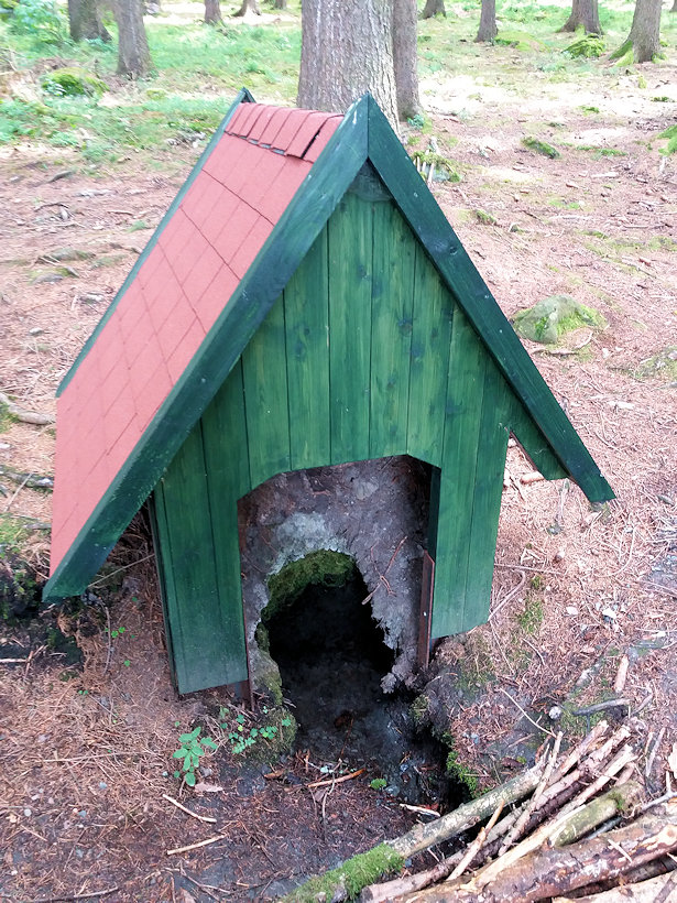 studánka Pod Hradišťským vrchem (9125)