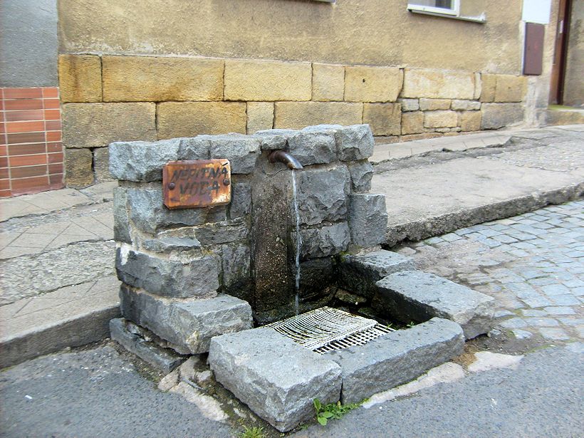 pramen bez jména (9145)