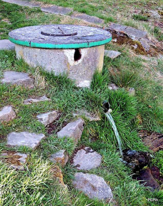 studánka Pod kapličkou (9644)