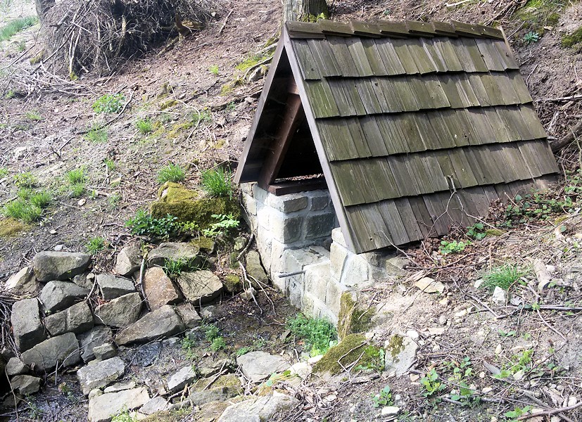 studánka U vlka (9740)