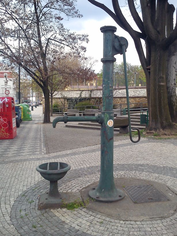 studna bez jména (10596)