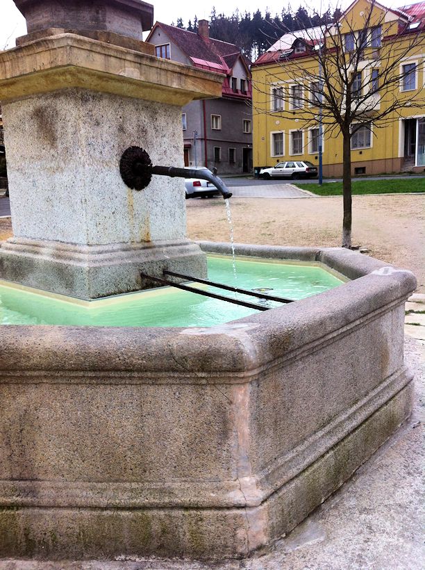 studna Smržovská kašna (10609)
