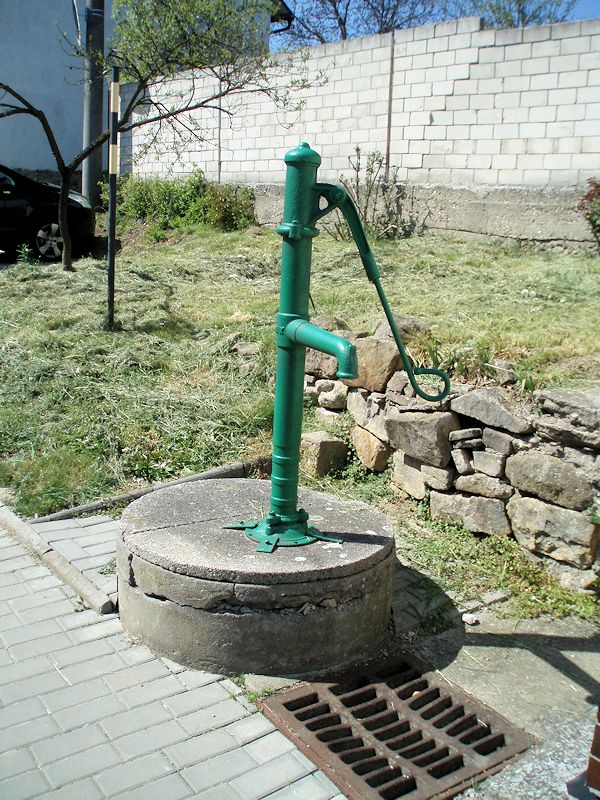 studna bez jména (10651)