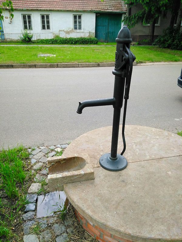 studna Dolnica (10770)
