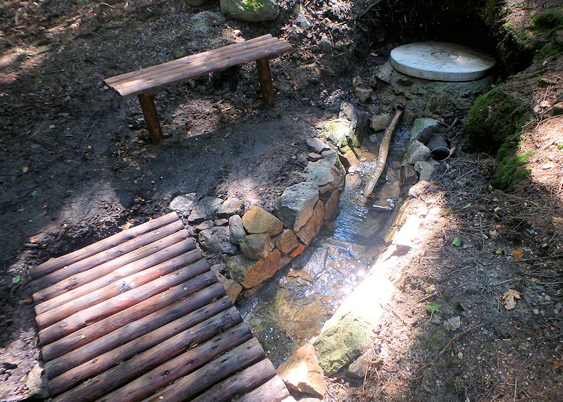 studánka Pod Sv. Hubertem (10855)