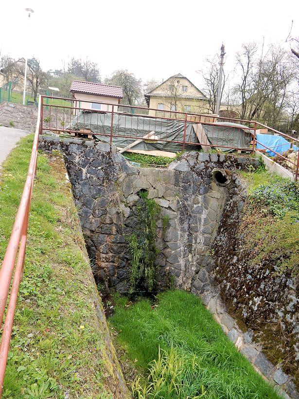 jiný vodní zdroj Hlásnický pramen (11279)