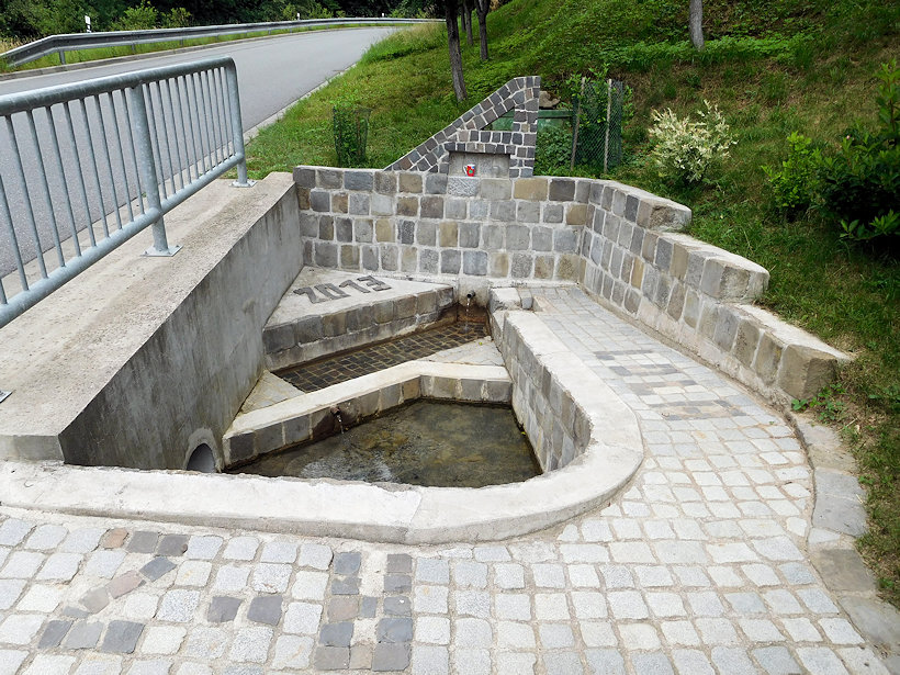 studánka Sirný pramen (12149)