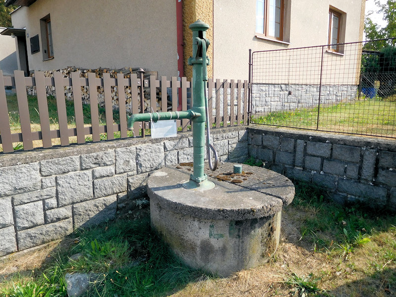 studna bez jména (12317)