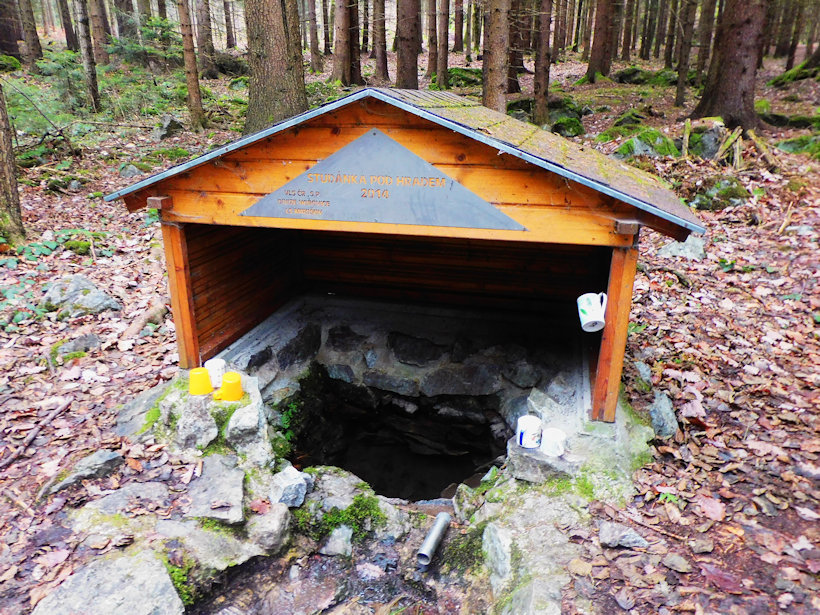 studánka Pod hradem (12457)