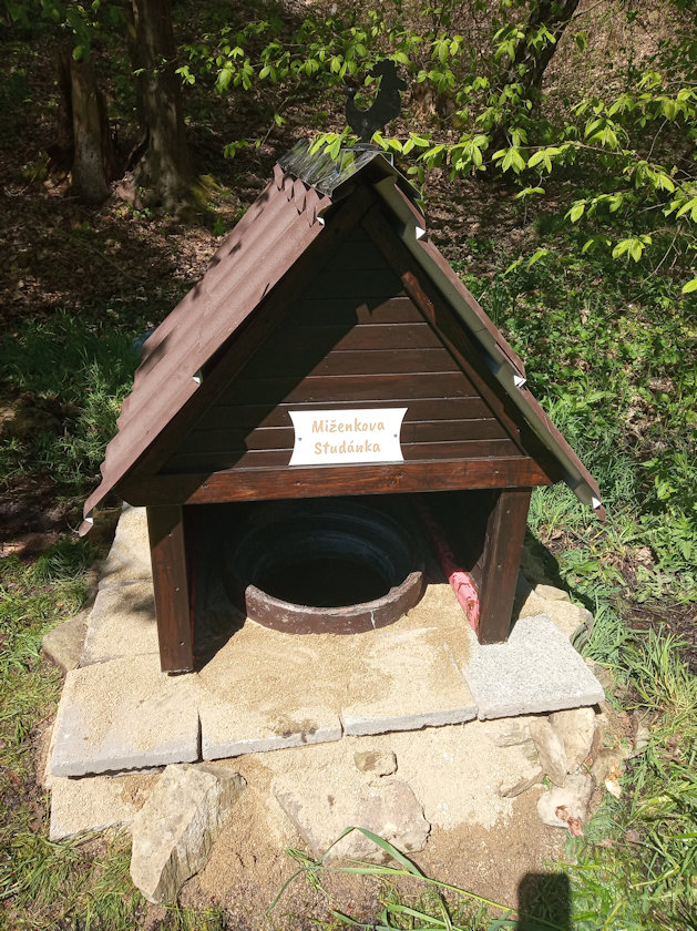 Miženkova studánka (12710)