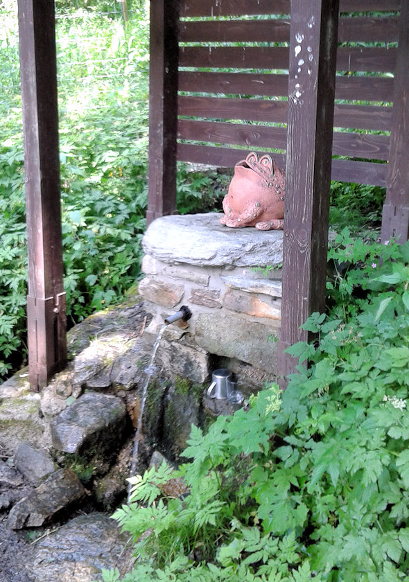 studánka Pod hájovnou (12969)