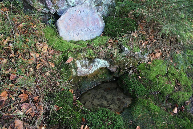 Uhlířská studánka (13096)