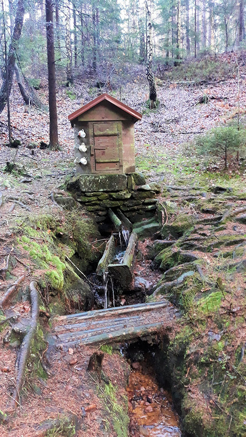 Perunova studánka (13170)