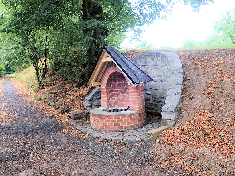 studánka U sv.Anny (13450)