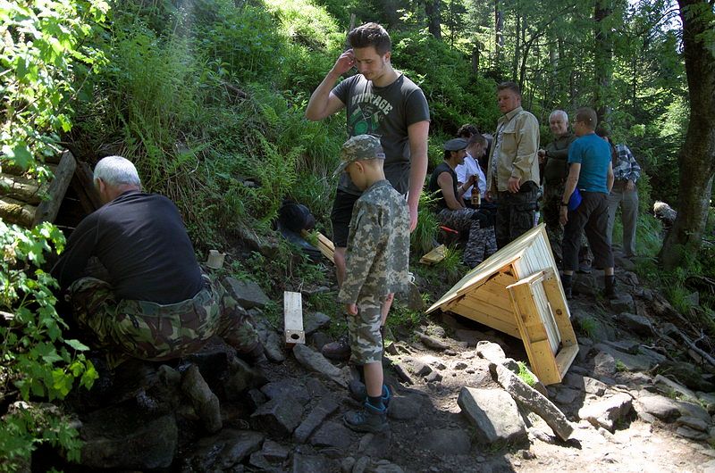 Oprava studánky Tajemná Řásnovka
