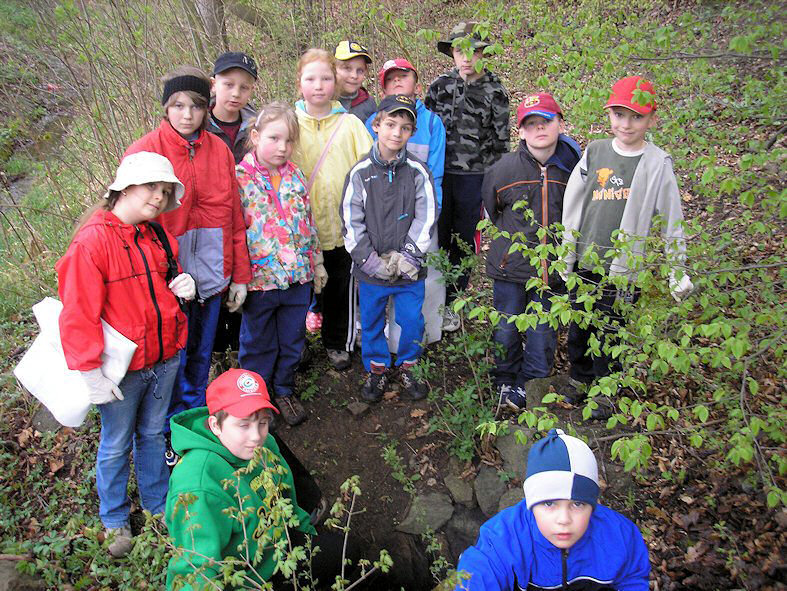 Péče o studánku 73